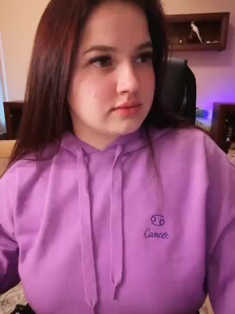 JuliaHesperaks Adult Chat March 9, 2026