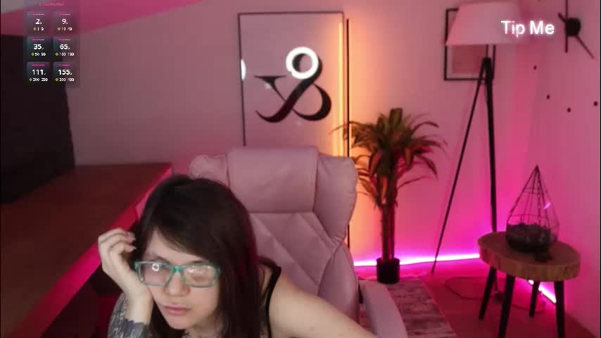 ariell_mini Adult Chat March 9, 2026