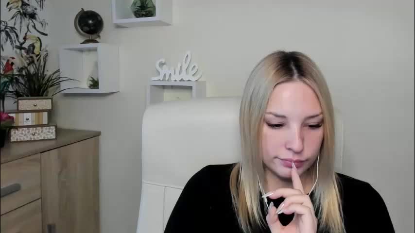 angela21babe Adult Chat March 9, 2026