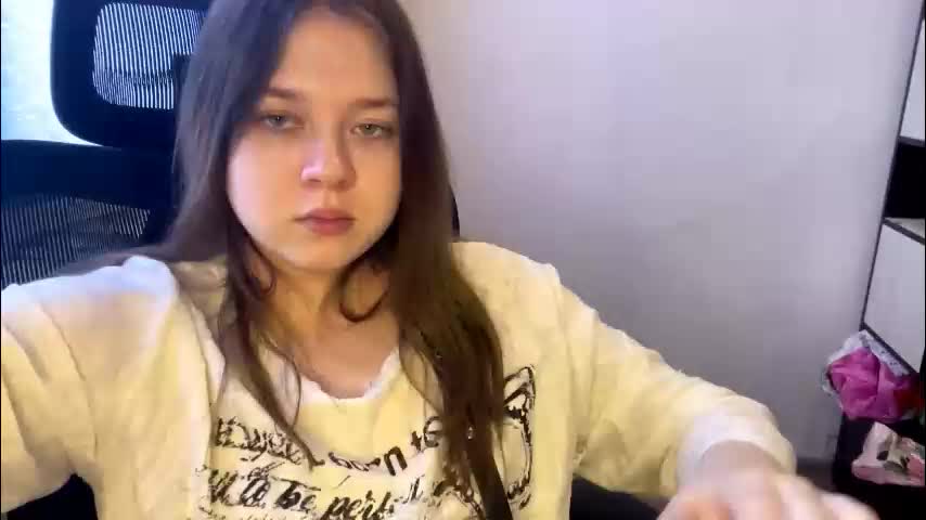 carolindueno Adult Chat March 9, 2026