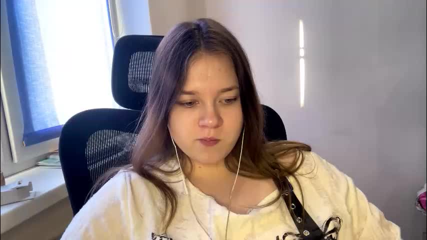 carolindueno Adult Chat March 9, 2026