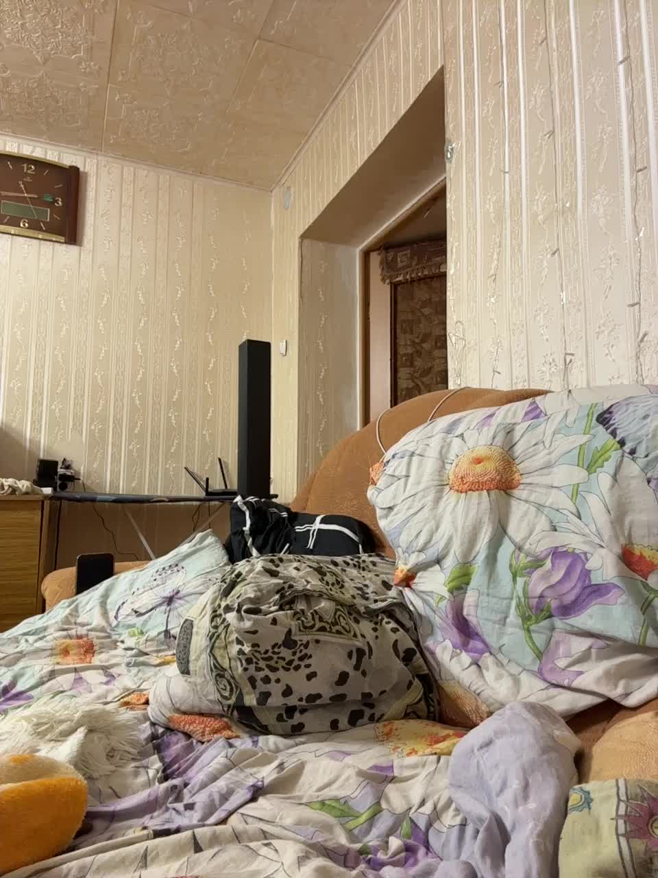 Letti28 Adult Chat March 9, 2026