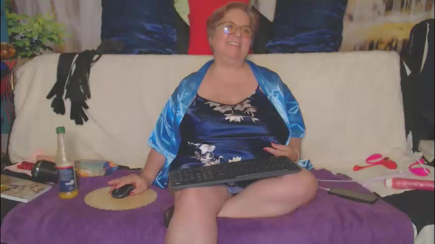 queenpammy Adult Chat March 9, 2026