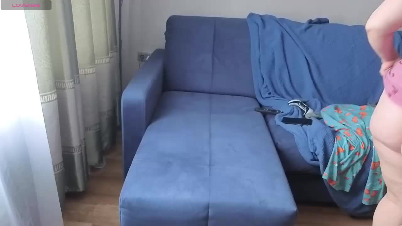 Milaa1998 Adult Chat March 9, 2026