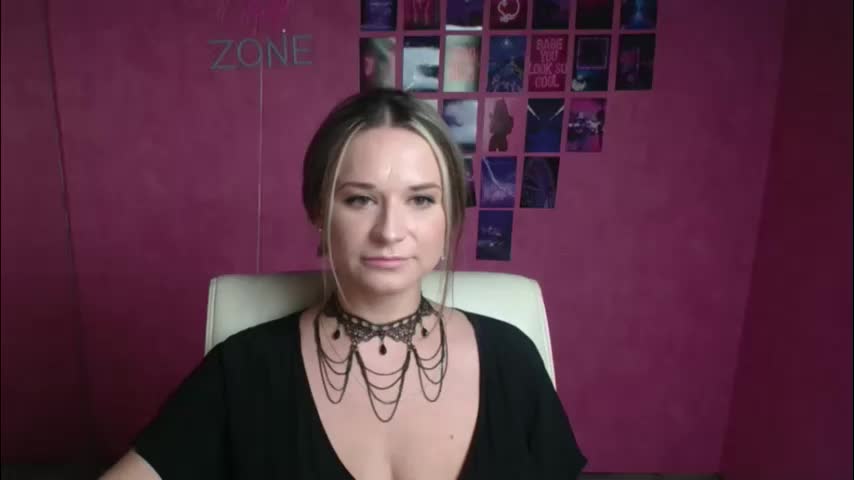 moonsusanna Adult Chat March 9, 2026