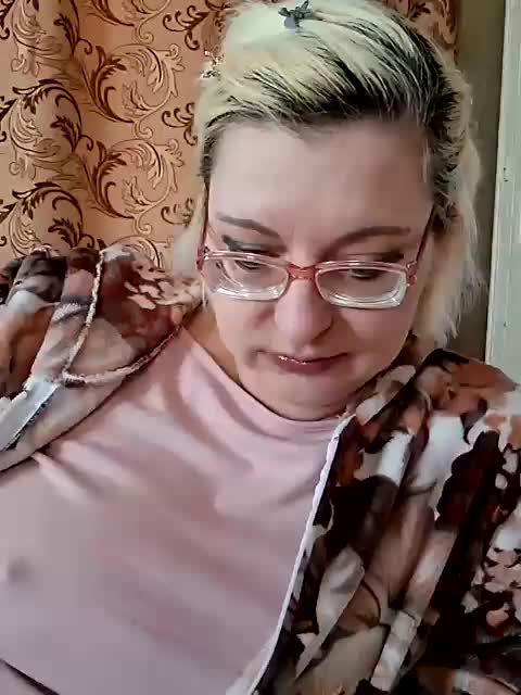 Vika211 Adult Chat March 10, 2026