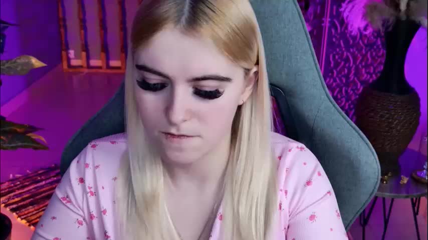 stef_nicks Adult Chat March 9, 2026