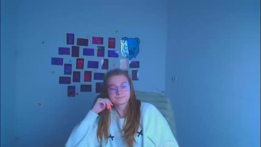 queen_amelie Adult Chat March 9, 2026