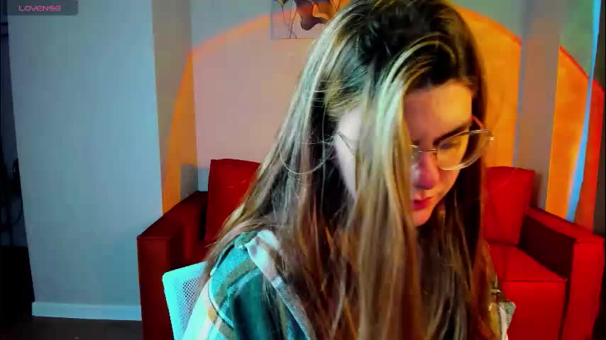 zoe_j0y Adult Chat March 10, 2026