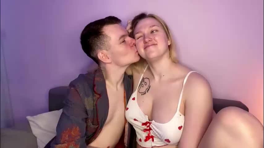 julielourens Adult Chat March 10, 2026