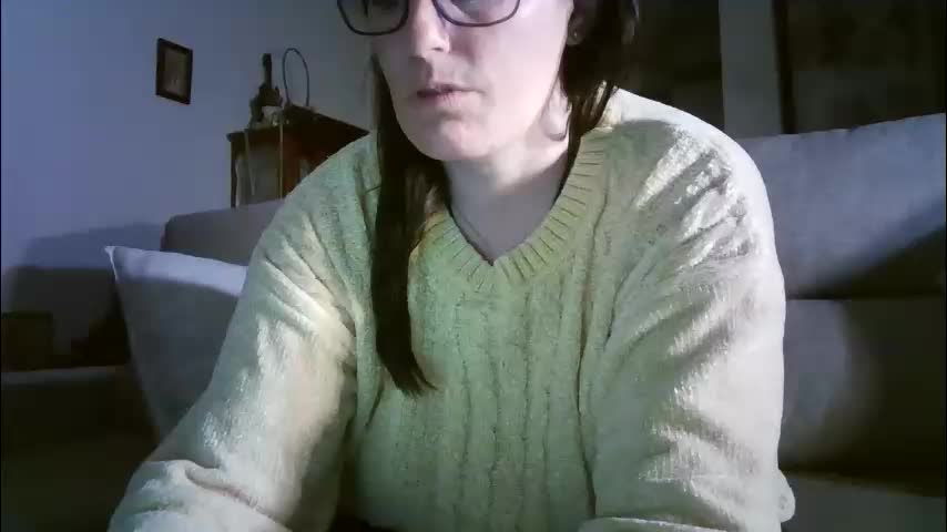 lolahueso Adult Chat March 10, 2026