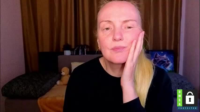 bella_hadatt Adult Chat March 10, 2026