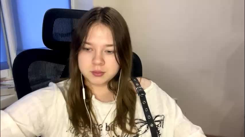 carolindueno Adult Chat March 10, 2026