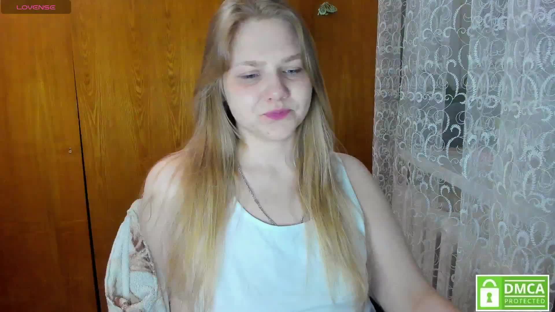 Emma-Frizea Adult Chat March 10, 2026