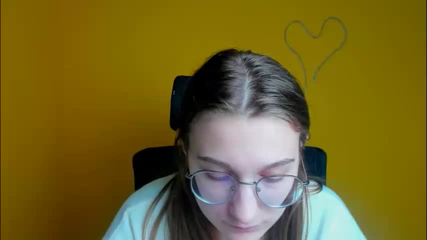 queen_amelie Adult Chat March 10, 2026