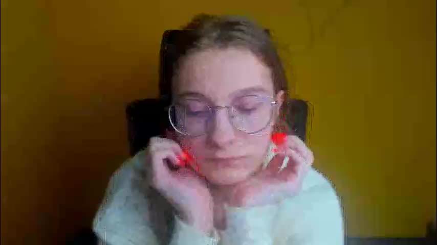 queen_amelie Adult Chat March 10, 2026