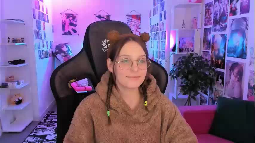 jenniferkiim Adult Chat March 11, 2026