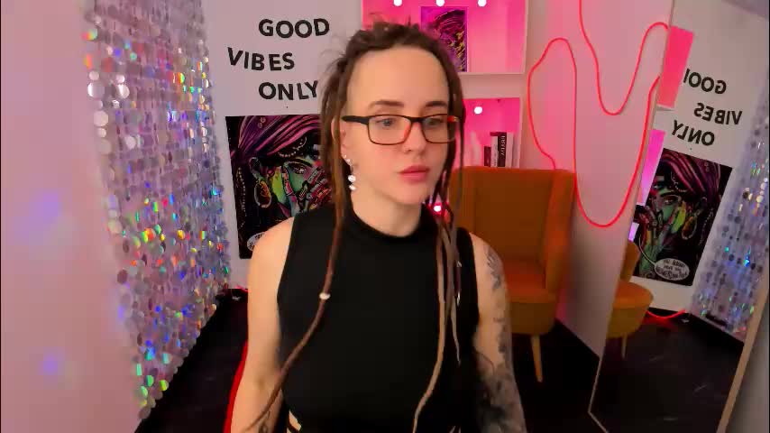 lisafoxy_y Adult Chat March 11, 2026