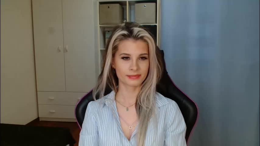 kristineamore Adult Chat March 11, 2026