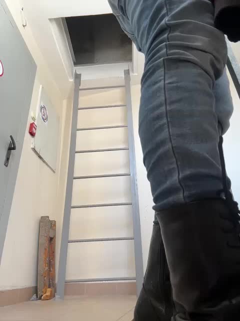 LolaSexxx Adult Chat March 10, 2026