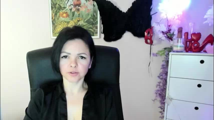 mollymoon40 Adult Chat March 10, 2026