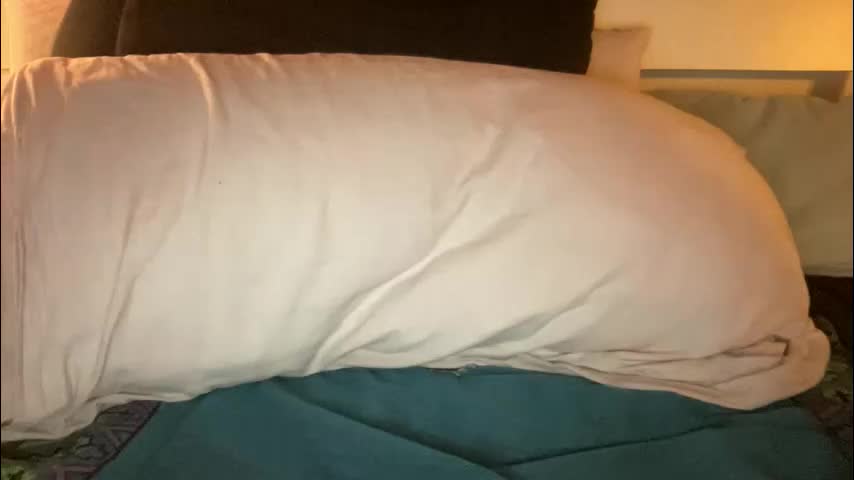 cali_bunny Adult Chat March 11, 2026