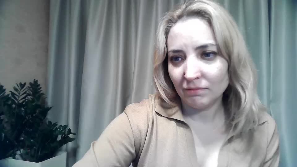 mariska-kiska Adult Chat March 11, 2026