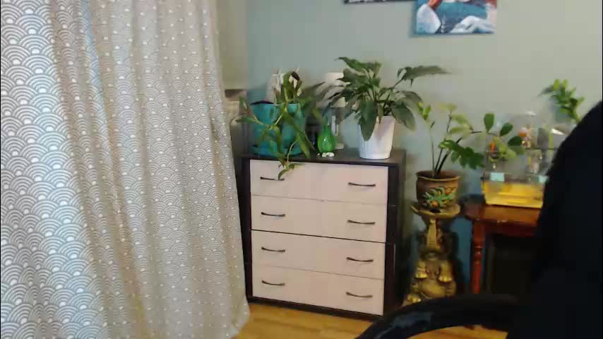 nika_black111 Adult Chat March 11, 2026