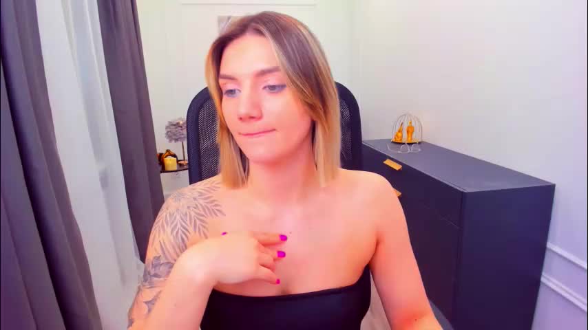 selenaemoore Adult Chat March 11, 2026