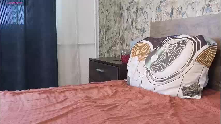 tiffanysey Adult Chat March 11, 2026