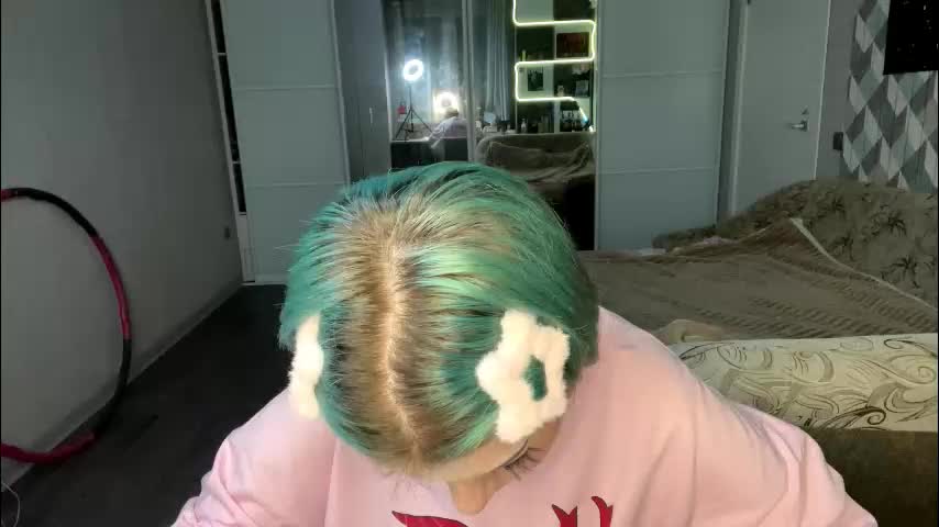 danniesaysongkham Adult Chat March 11, 2026