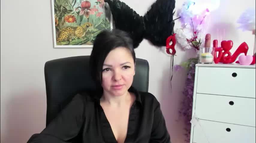 mollymoon40 Adult Chat March 11, 2026