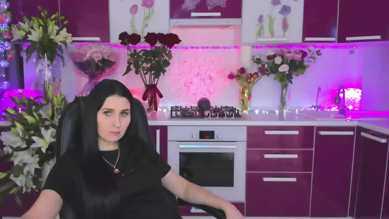 Olivija2020 Adult Chat March 11, 2026