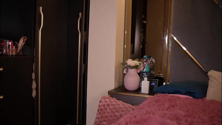 chloemin_ Adult Chat March 11, 2026