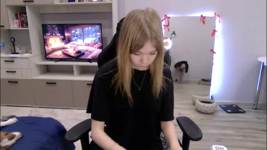 minnie_ange1 Adult Chat March 11, 2026