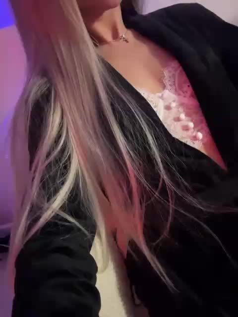 PauLiiine Adult Chat March 11, 2026