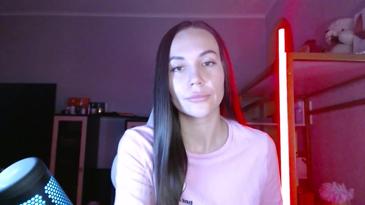 QWEENII Adult Chat March 11, 2026