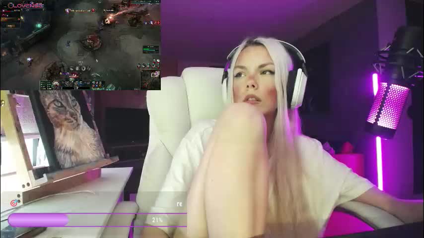 tinykylie Adult Chat March 11, 2026