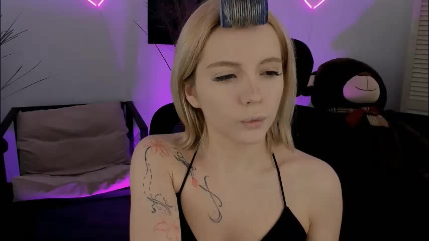 aurorawrenfield Adult Chat March 11, 2026