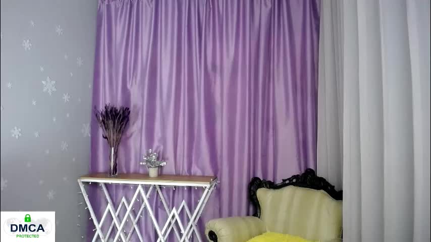 queen_a_n_i Adult Chat March 11, 2026