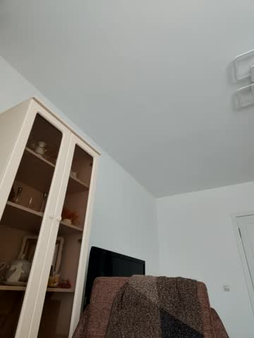 _SKYY_____ Adult Chat March 11, 2026