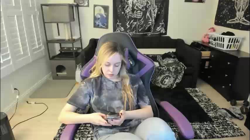 luna_lovelyy Adult Chat March 11, 2026