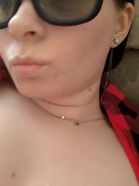 Lyoublue Adult Chat March 11, 2026