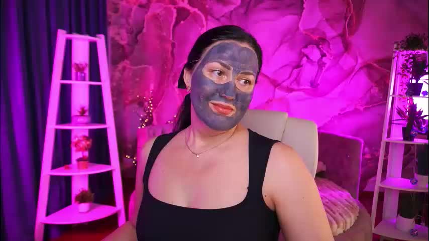 zafiramoonn Adult Chat March 11, 2026