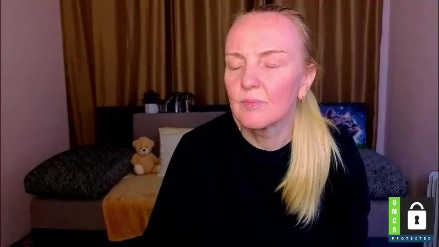 bella_hadatt Adult Chat March 12, 2026