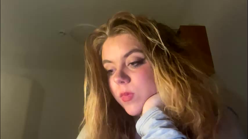 kiraslut981151 Adult Chat March 11, 2026