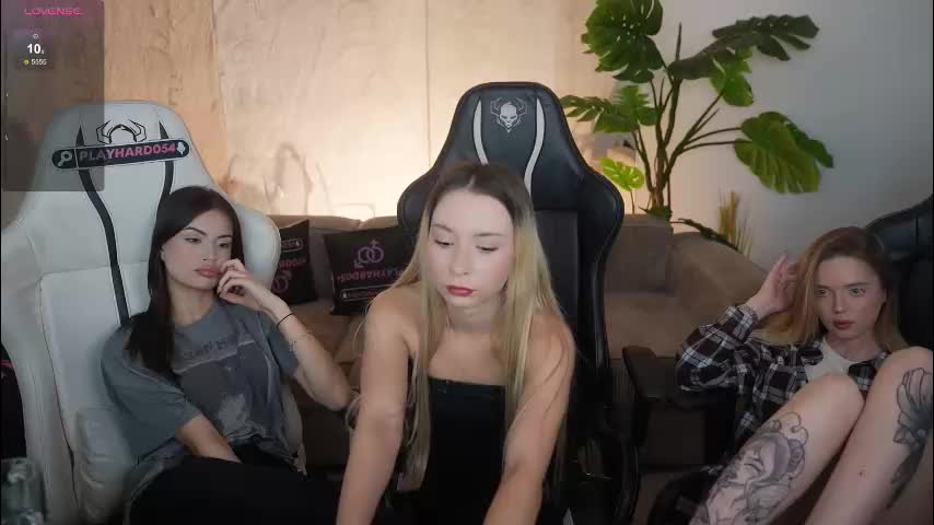 kira0541 Adult Chat March 12, 2026