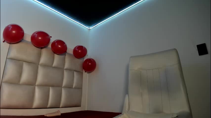 lulu_js_ Adult Chat March 11, 2026