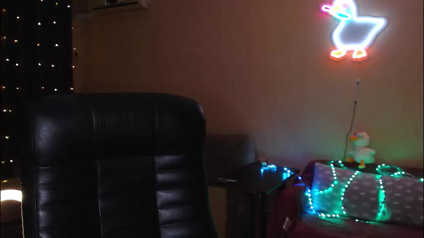 sophieleroux Adult Chat March 11, 2026