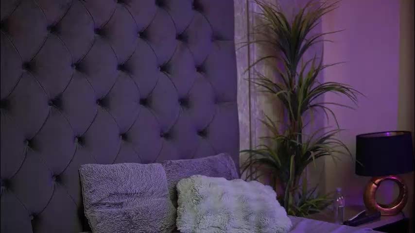 callieluna Adult Chat March 12, 2026